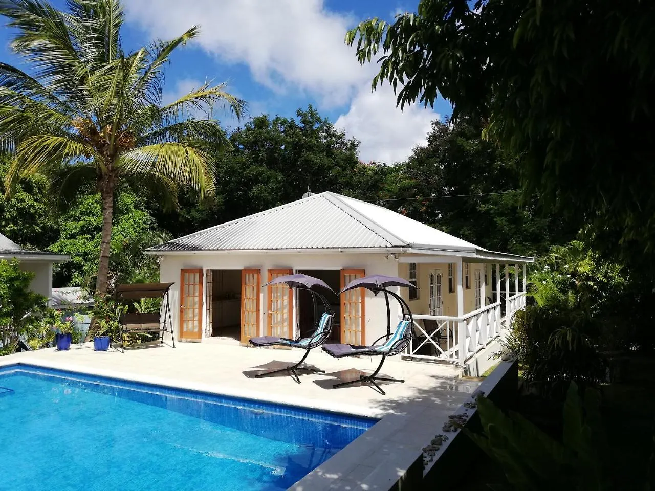 *** Guest house Gibbs Glade Cottage & Garden Studios Gibbes Barbados