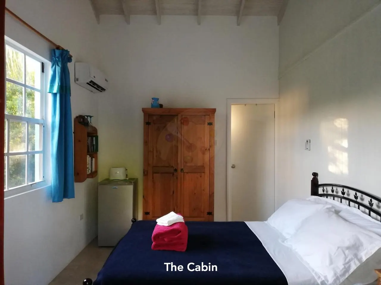 Gibbs Glade Cottage & Garden Studios Gibbes Guest house