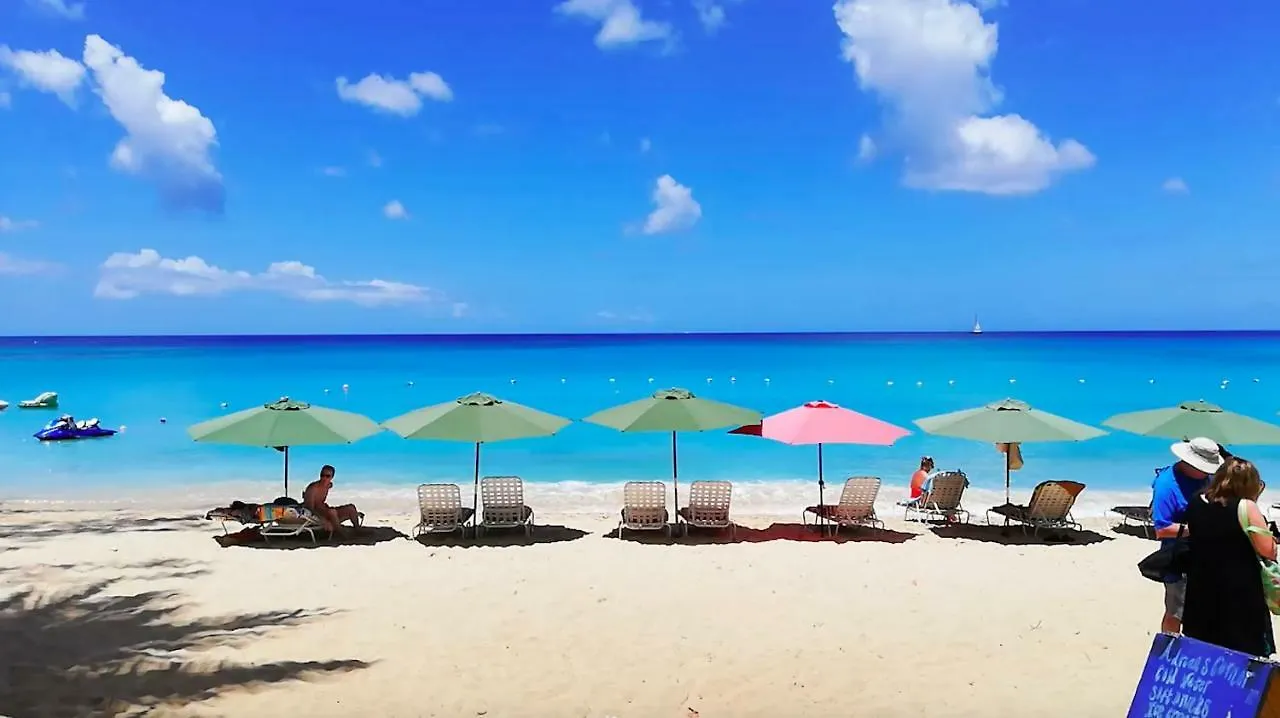 *** Guest house Gibbs Glade Cottage & Garden Studios Gibbes Barbados